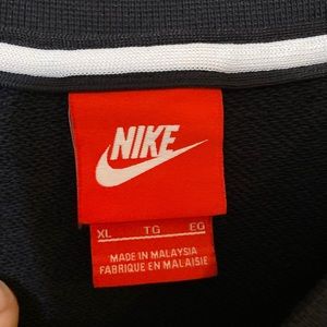 Nike sweater
